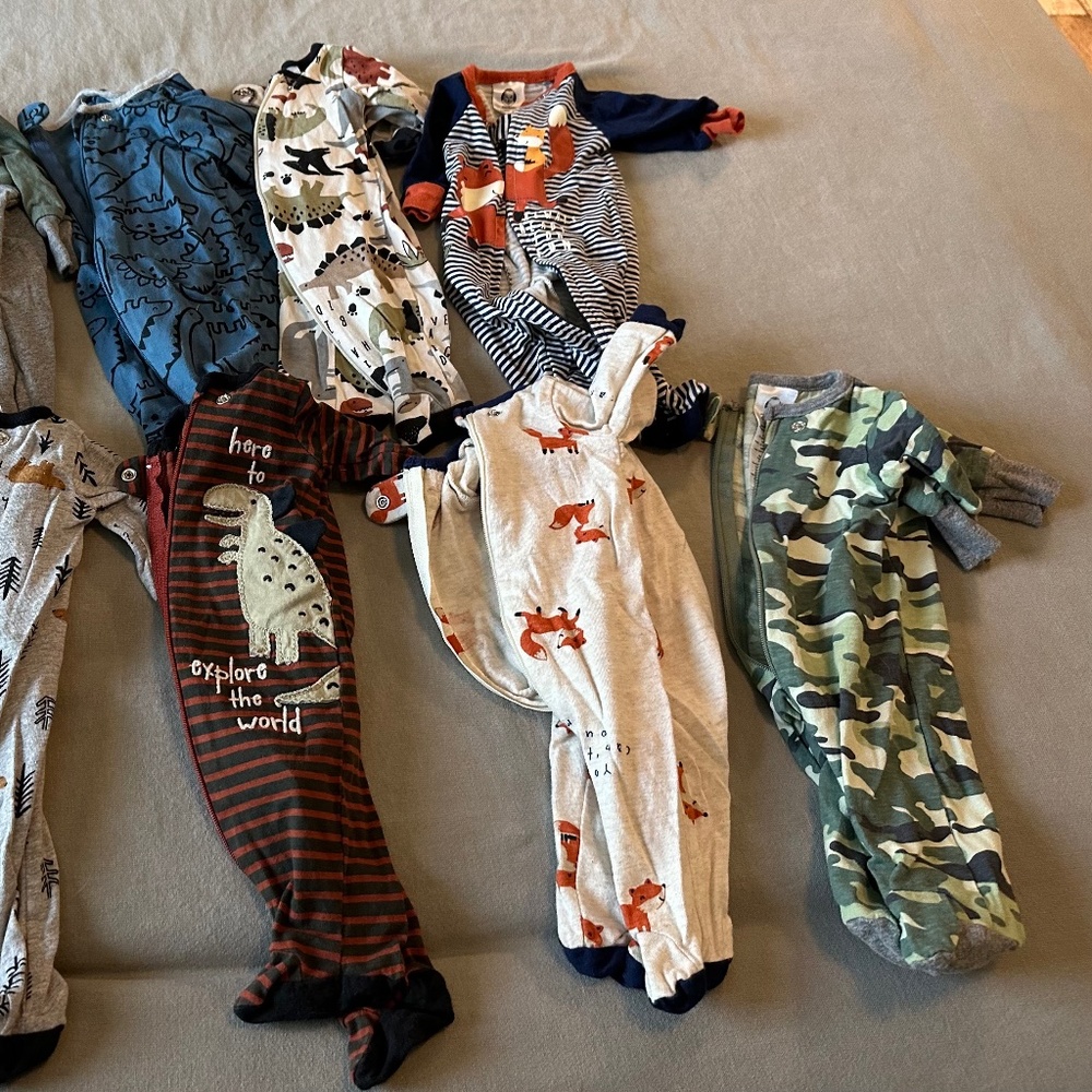 6 premie boy sleepers like new